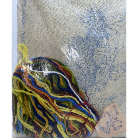 Hummel Boy with Bird Needlecraft Kit 11" x 14" National Paragon Corp 0465 - Picture 9 of 10